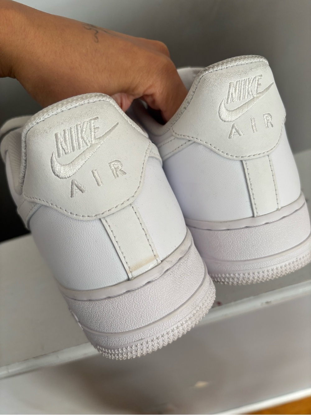 Nike Air Force Sneakers - White
Nike Air Force 1 '07 - Picture 2 of 7
